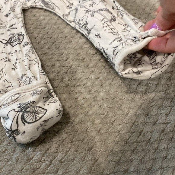 Goumi Bamboo & Organic Cotton Vintage Inspired Zippered Playsuit |Size 3-6 mth - Picture 8 of 12